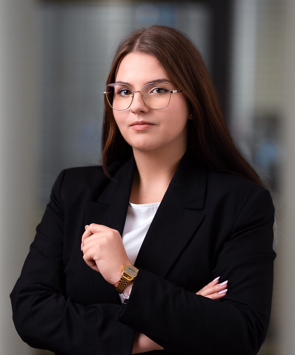 thumbnail-Aleksandra Lejk