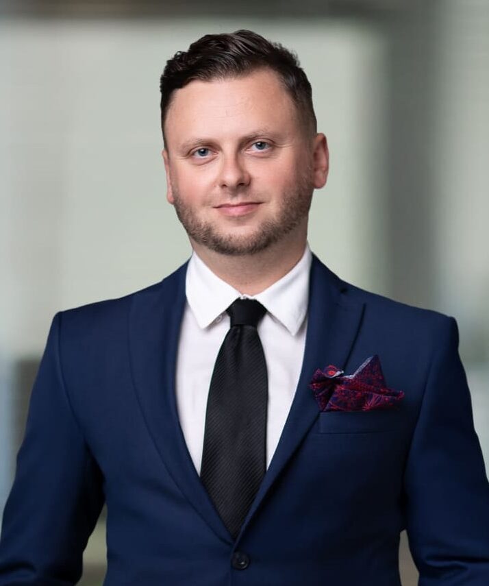 thumbnail-Tomasz Kadubiec